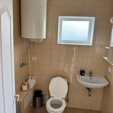 V36 House - Jaukus Namelis Prie Baseino Palangoje شقة