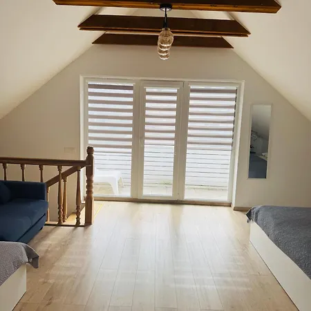 Apartment V36 House - Jaukus Namelis Prie Baseino Palangoje *