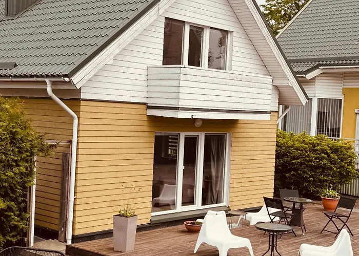 V36 House - Jaukus Namelis Prie Baseino Palangoje Appartement *